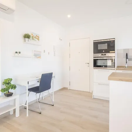 Center 100m From The - Happy Marbella